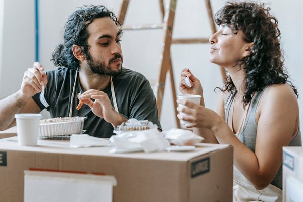 מדריך המומחה לקניית דירה מקבלן על הנייר