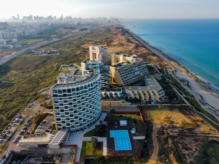 הוד השרון